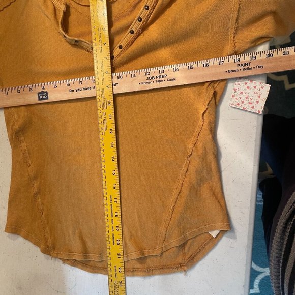 Free People Henley Top Long Sleeve NWT Sz Small Athenian Bronze Yellow Gold - Picture 11 of 15